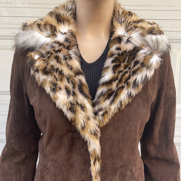 Guess Brown Leather Jacket with Animal Print Trim - Picture 3 of 12